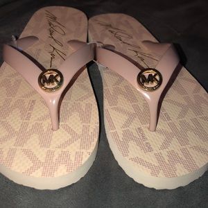 MK Flip Flops